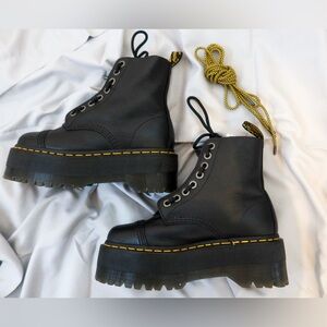 Dr Martens Sinclair Max Pisa Leather Platform Boots - Size 7